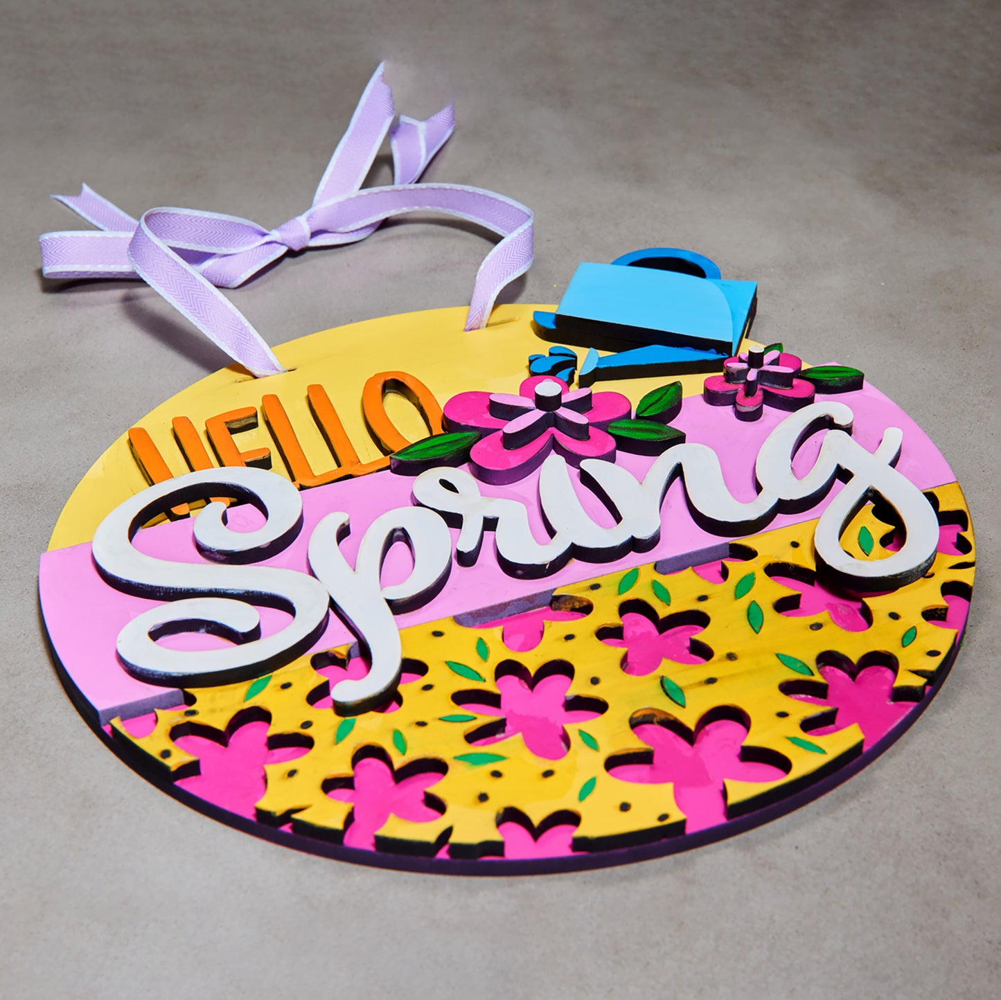 Hello Spring door sign (Pink)