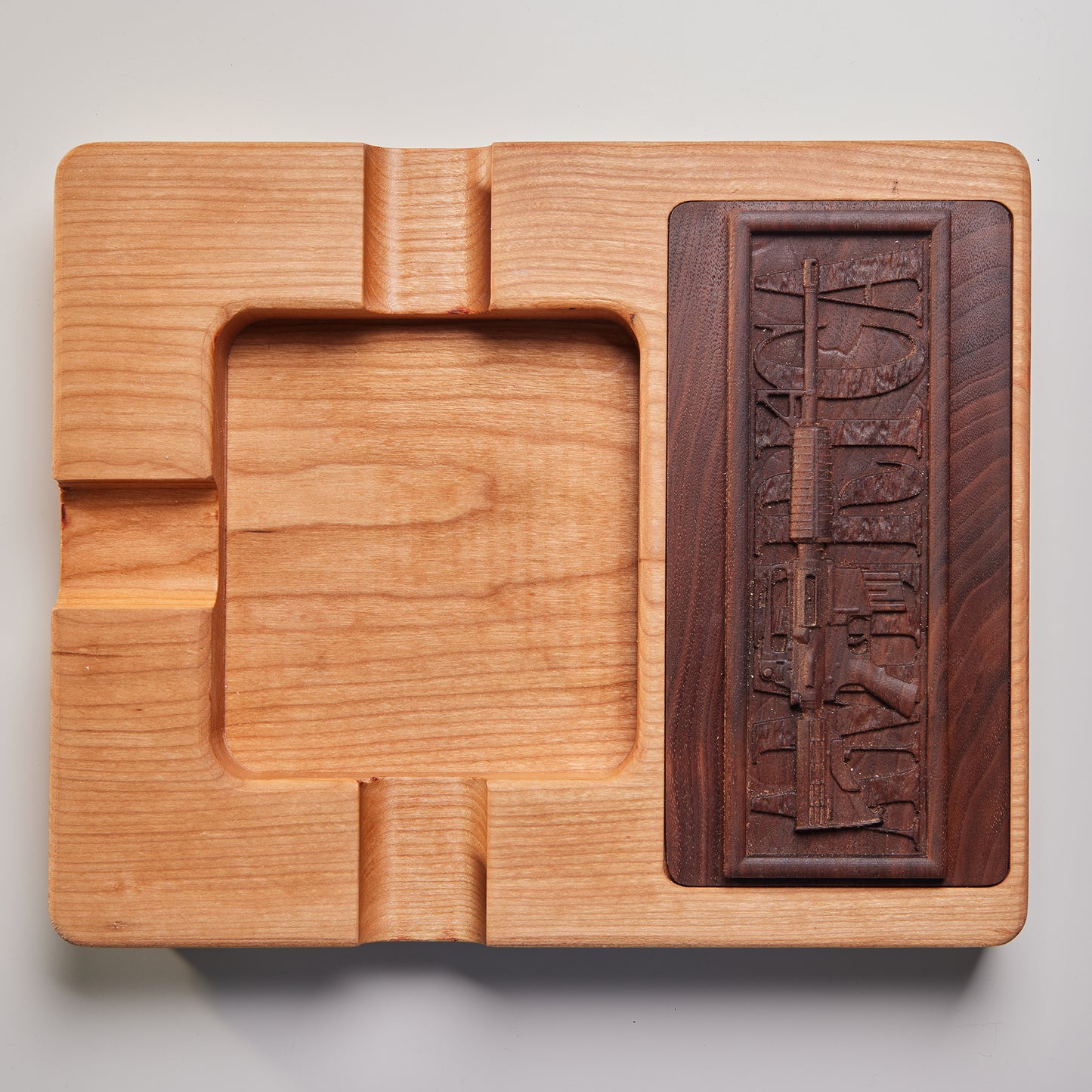 Cigar ashtray with box in cherry wood with walnut lid