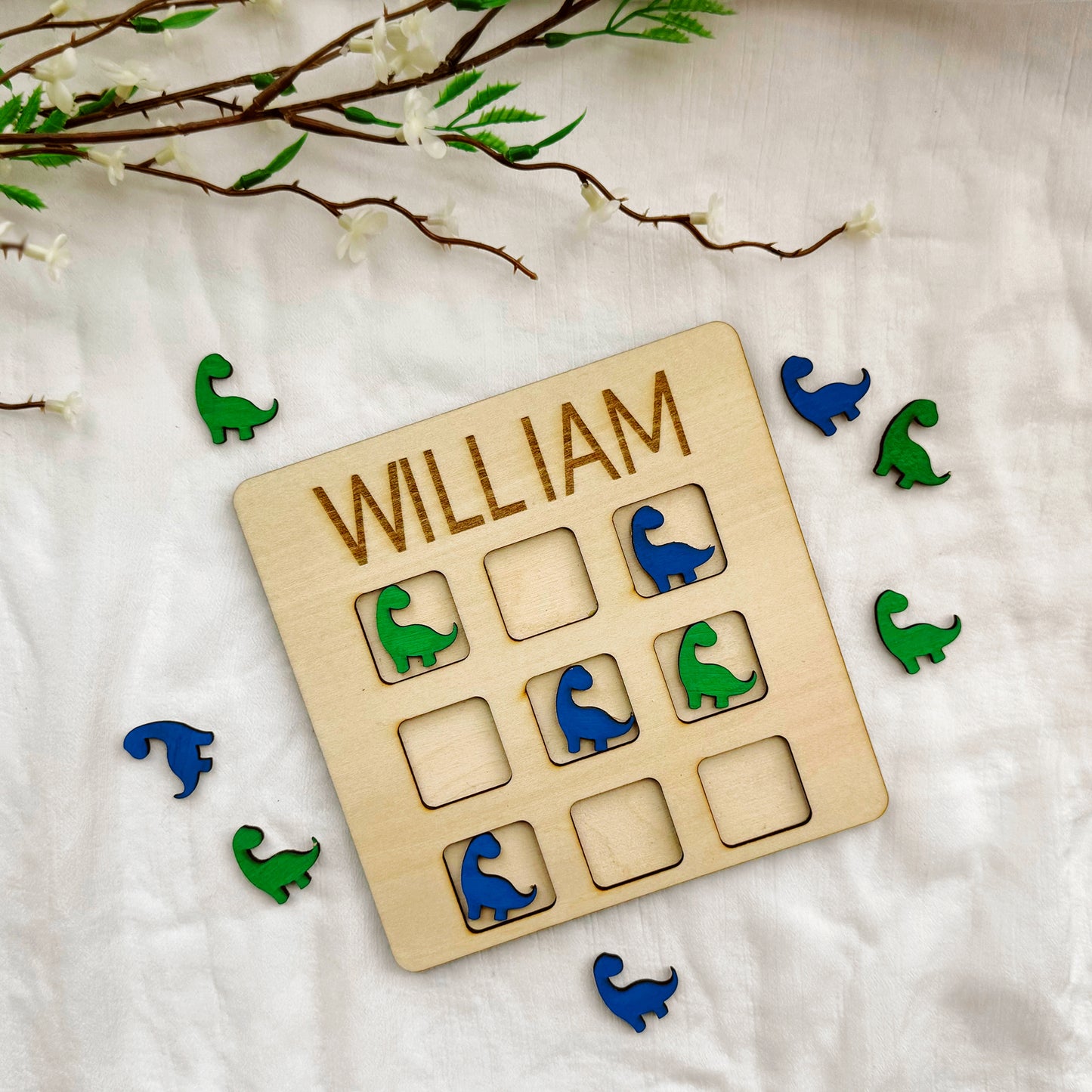 Personalized tic tac toe
