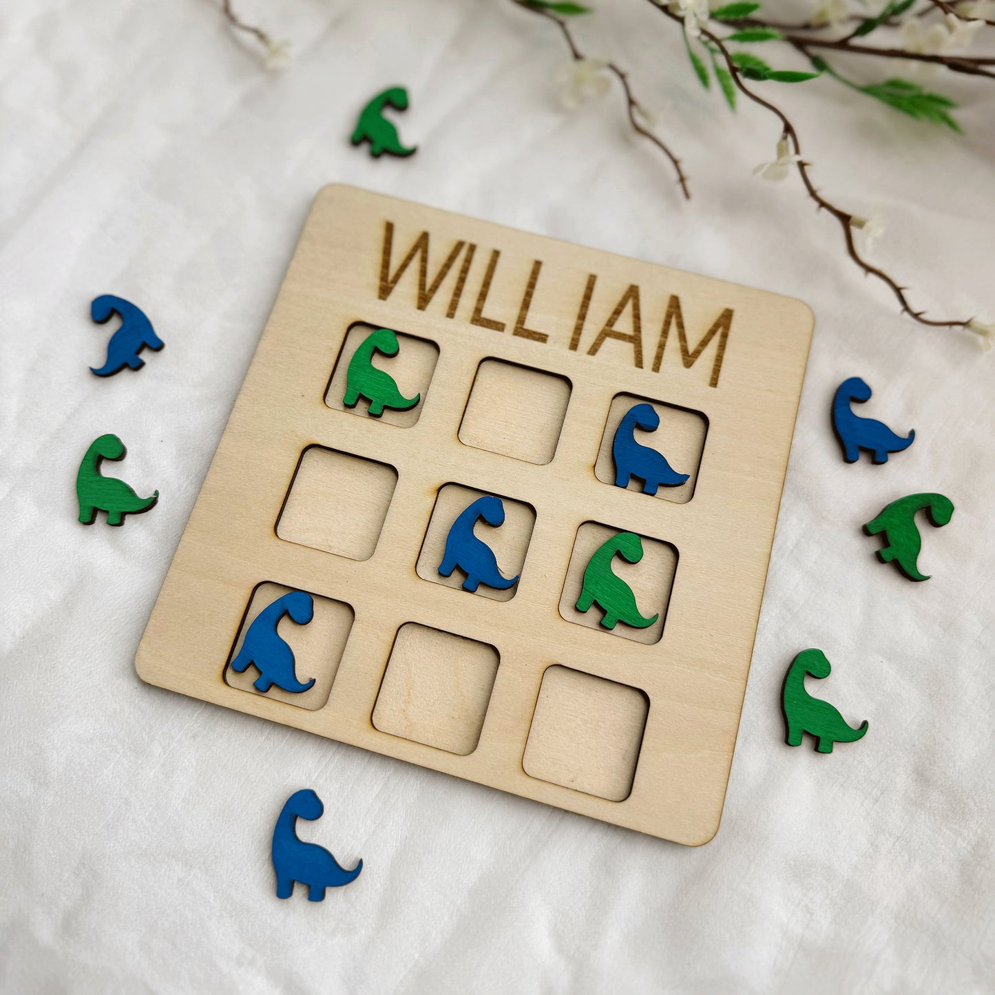 Personalized tic tac toe